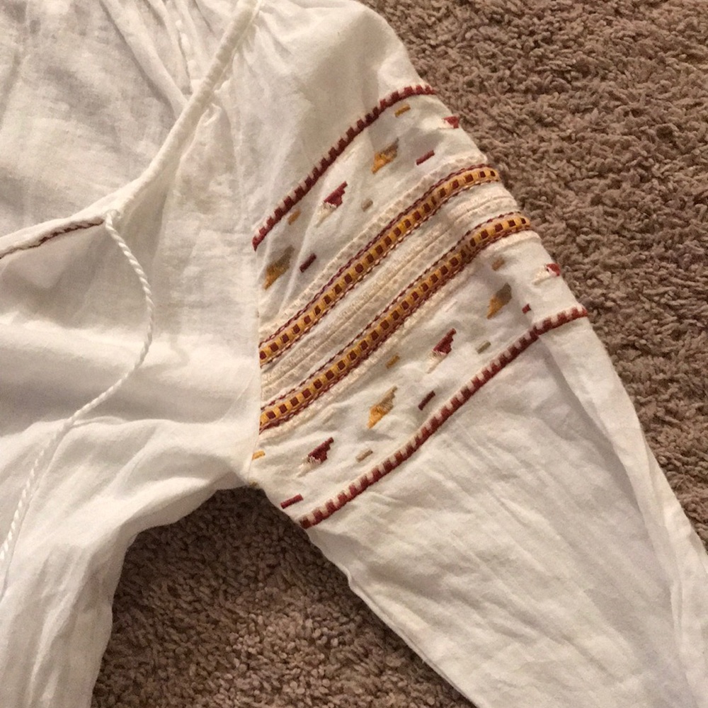 Top :) - Picture 2 of 4